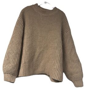 H & M LoGG Woman's L Pink oversized chunky knit cropped statement sleeve casual